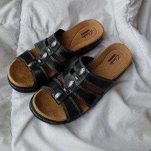 Black sandals